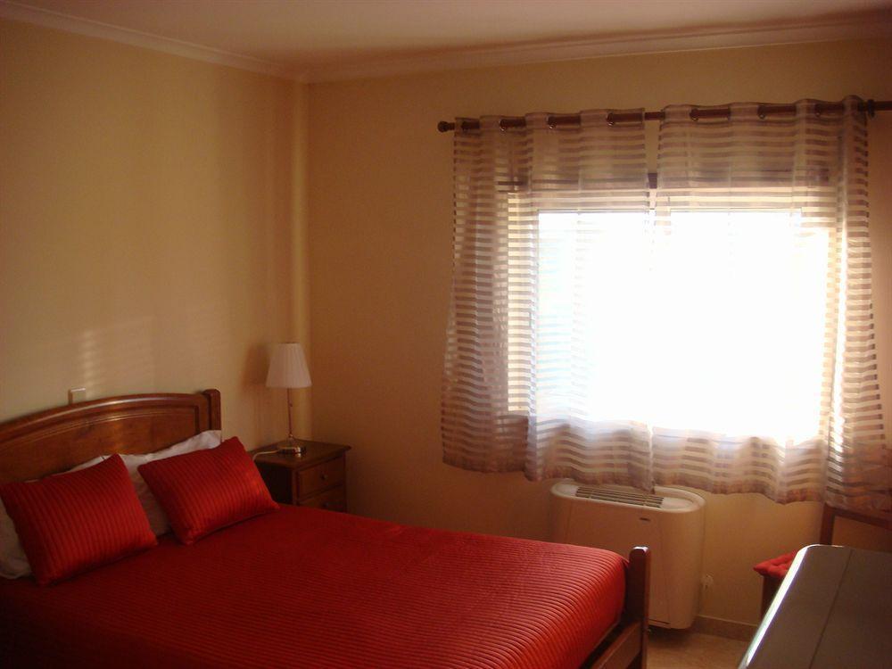 Residencia Santa Marta Hotell Tomar Eksteriør bilde