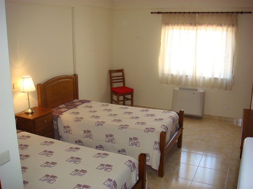 Residencia Santa Marta Hotell Tomar Eksteriør bilde