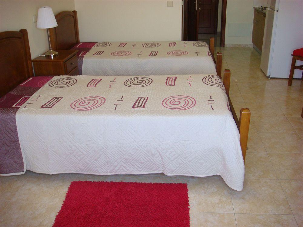 Residencia Santa Marta Hotell Tomar Eksteriør bilde