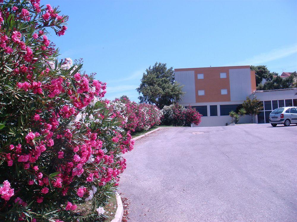 Residencia Santa Marta Hotell Tomar Eksteriør bilde